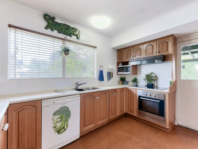 7 Disney Street, Stafford Heights QLD 4053