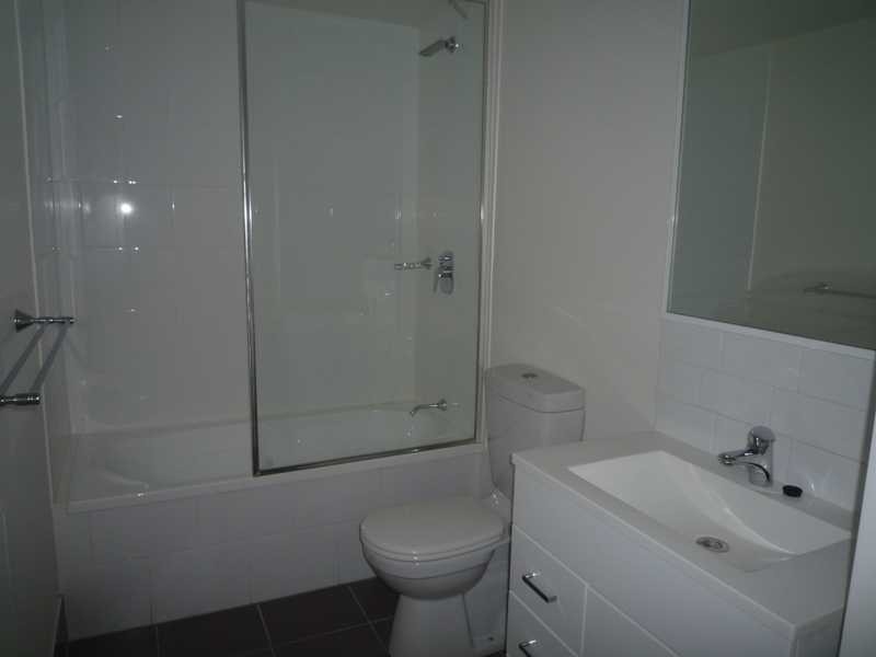 4/4-6 Lockhart Street, Woolloongabba QLD 4102