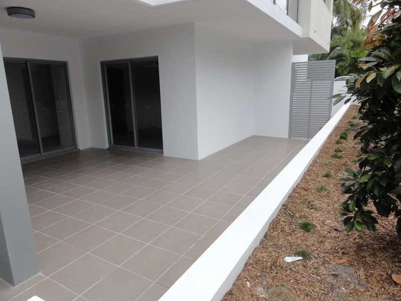 4/4-6 Lockhart Street, Woolloongabba QLD 4102