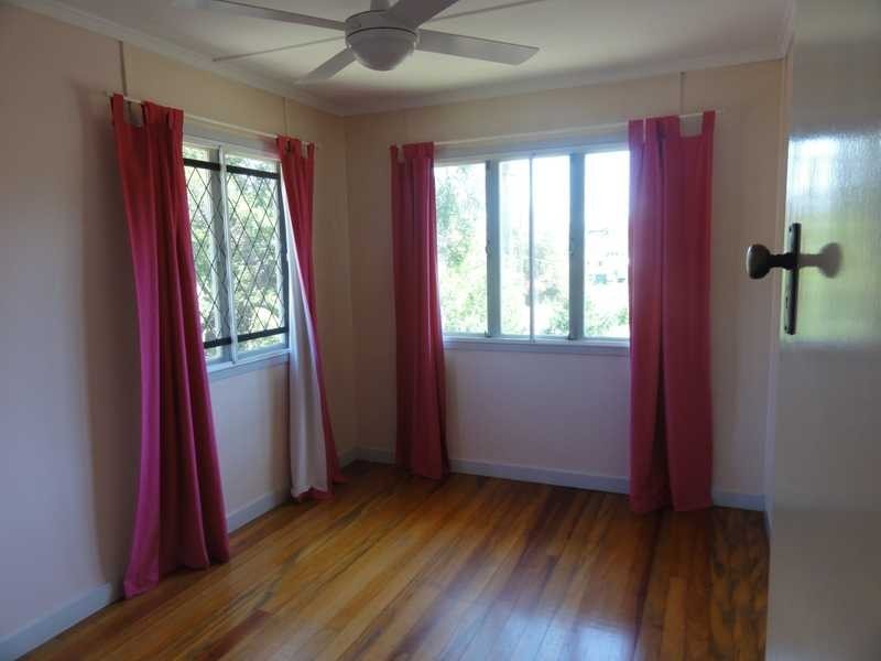 1 Besson Street, Stafford Heights QLD 4053