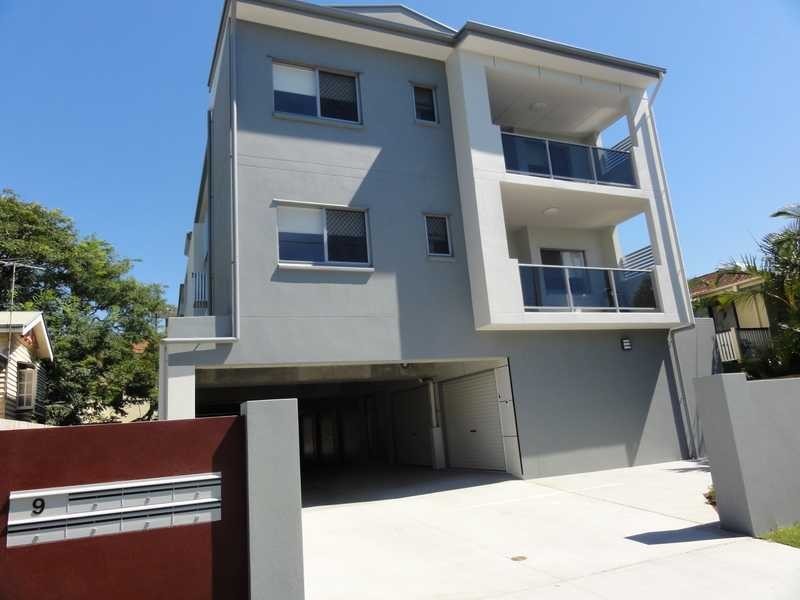 2/9 York Street, Nundah QLD 4012