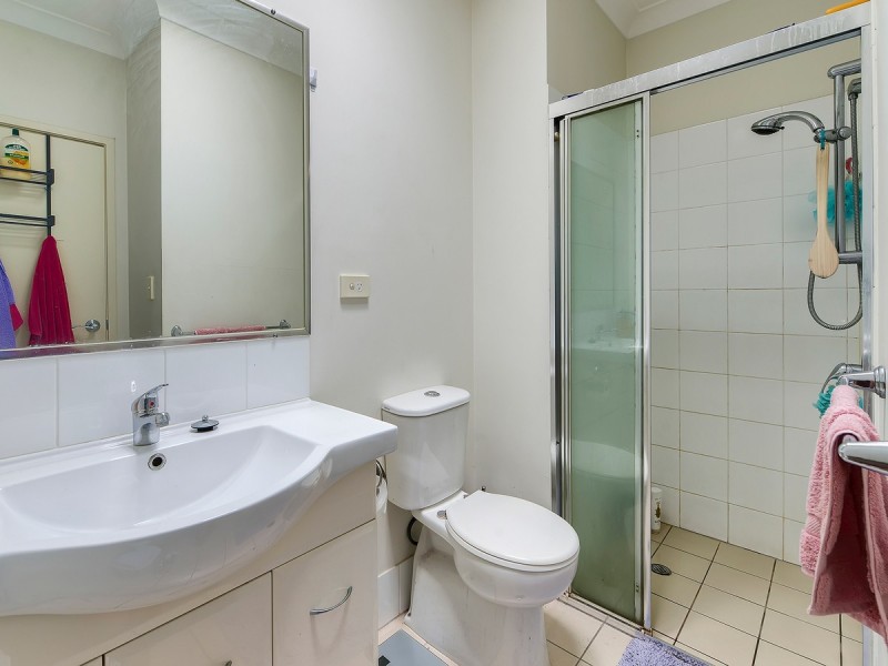 4/12 Glenfern Avenue, Kedron QLD 4031