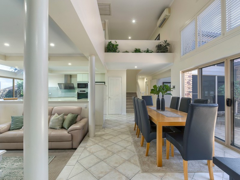 8 Andress Street, Mcdowall QLD 4053