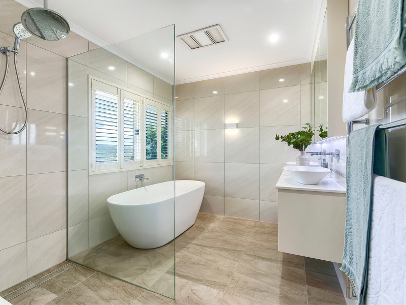 8 Andress Street, Mcdowall QLD 4053