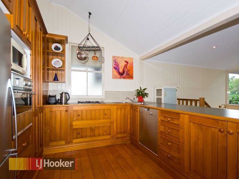 23 Oakwal Terrace, Windsor QLD 4030