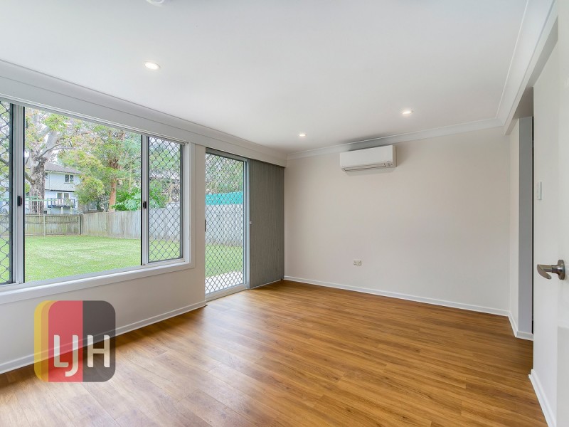 22 Redgrave Street, Stafford Heights QLD 4053