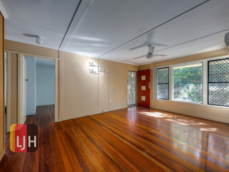 28 Armfield Street, Stafford QLD 4053