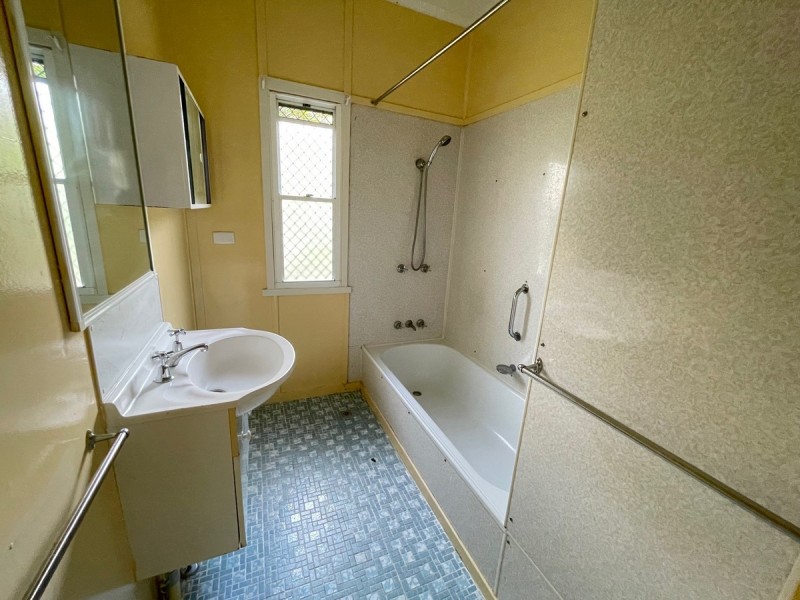 66 Madsen Street, Keperra QLD 4054