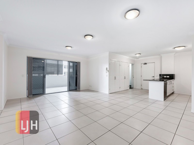 2/2 Rowell Street, Zillmere QLD 4034