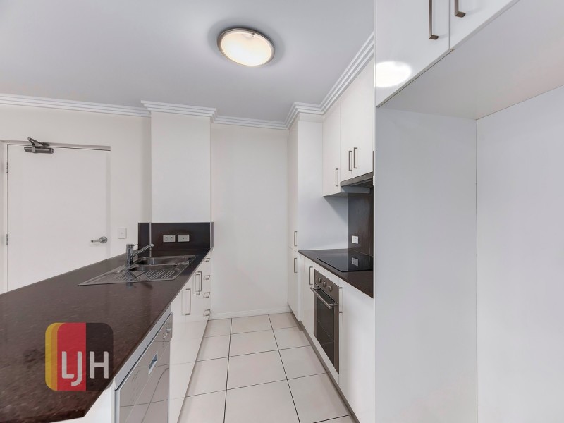 2/2 Rowell Street, Zillmere QLD 4034