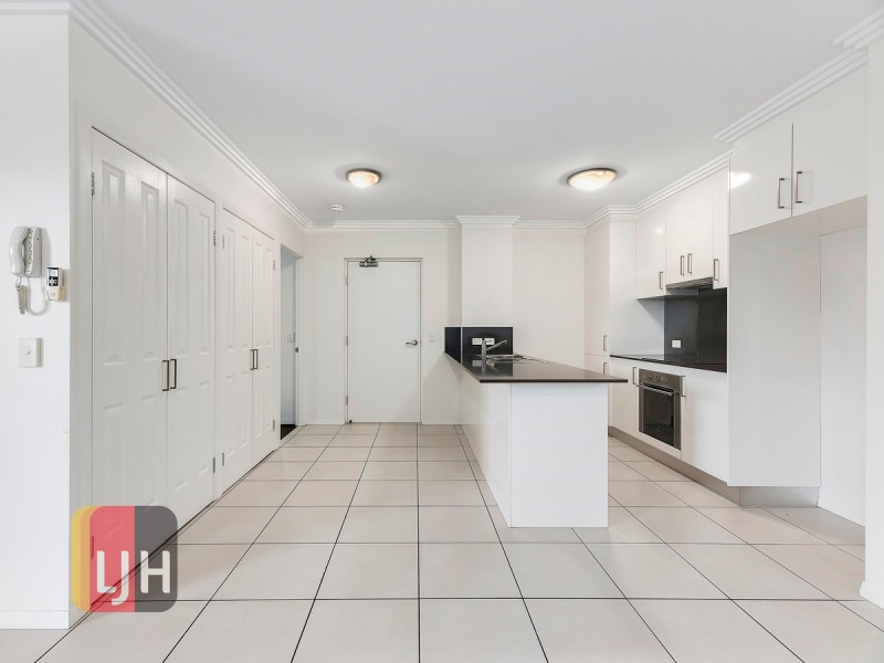 2/2 Rowell Street, Zillmere QLD 4034