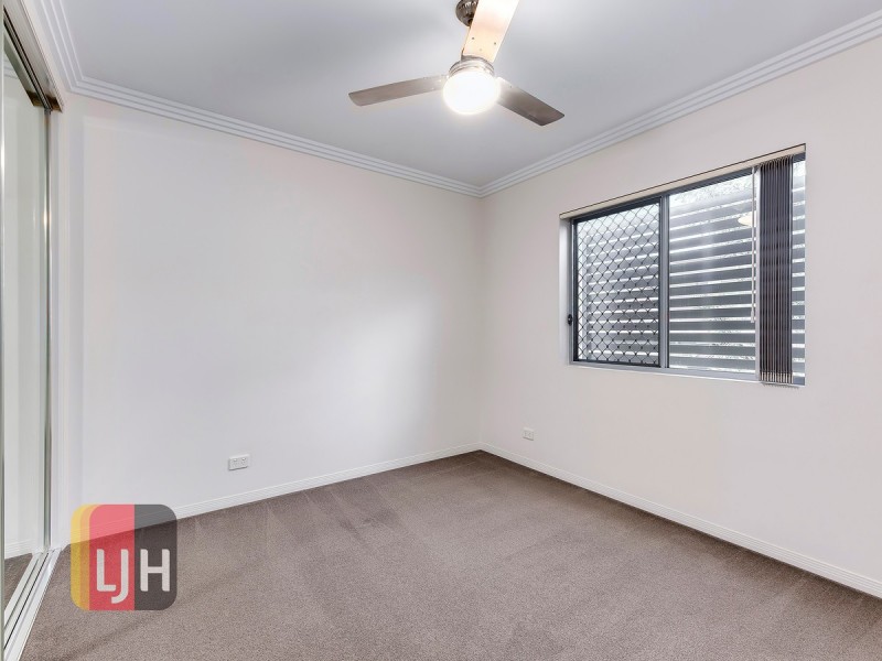2/2 Rowell Street, Zillmere QLD 4034