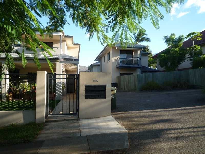 4/106 Broughton Road, Kedron QLD 4031