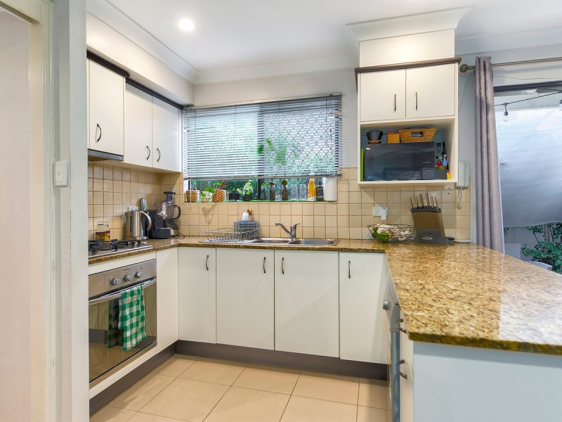 2/30 School Road, Stafford QLD 4053