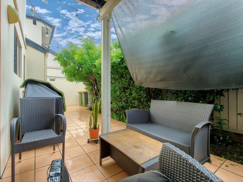 2/30 School Road, Stafford QLD 4053