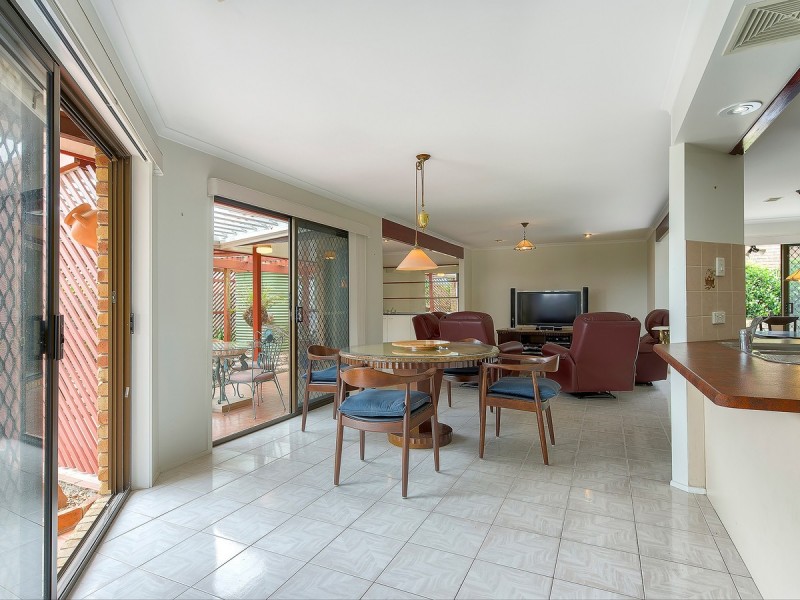 26 Hagman Street, Stafford Heights QLD 4053