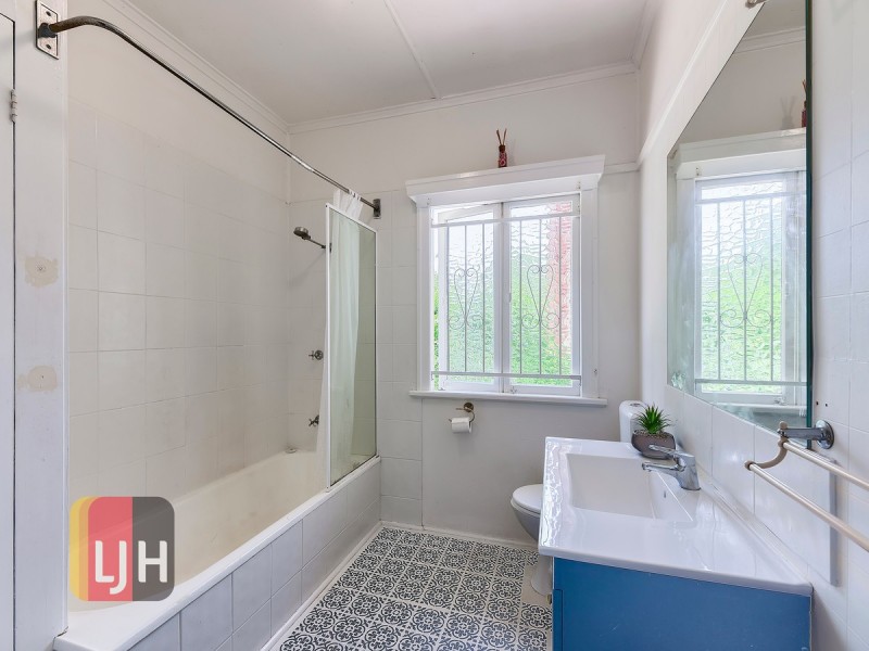 61 Maggs Street, Wavell Heights QLD 4012