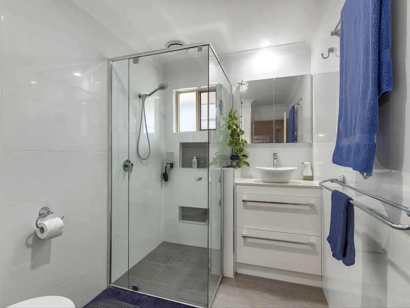 1/18 Hutchins Street, Kedron QLD 4031