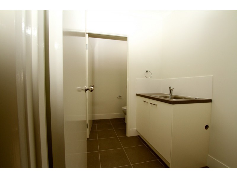 2/25 Church Road, Zillmere QLD 4034