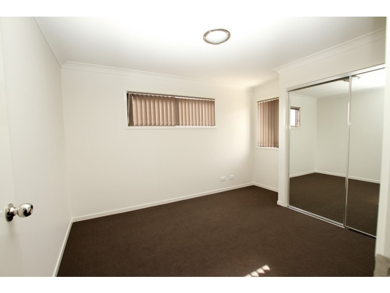 2/25 Church Road, Zillmere QLD 4034