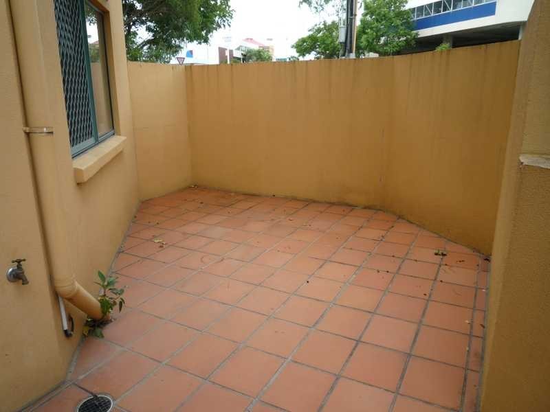 1/451 Enoggera Road, Alderley QLD 4051