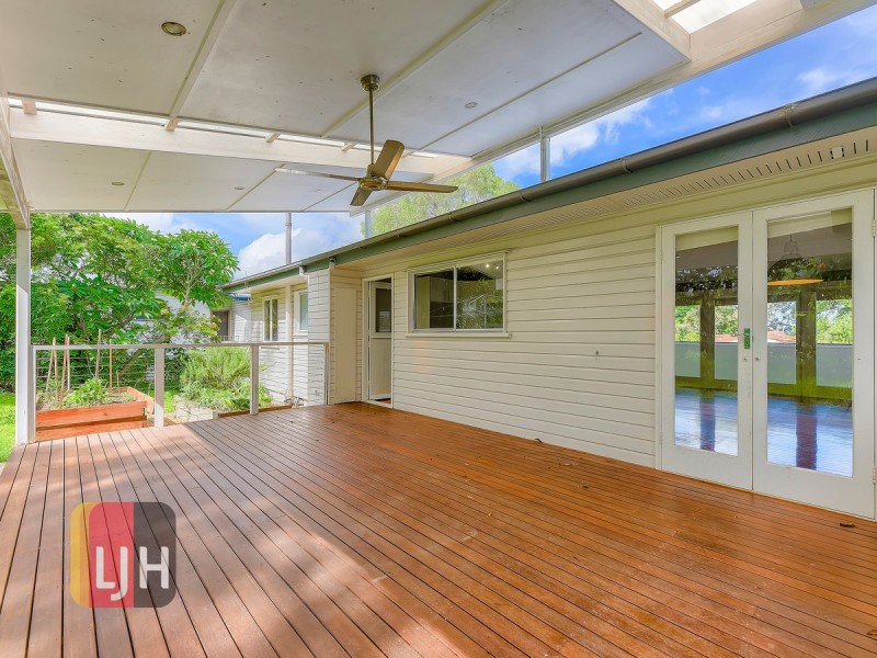 236 Appleby Road, Stafford Heights QLD 4053
