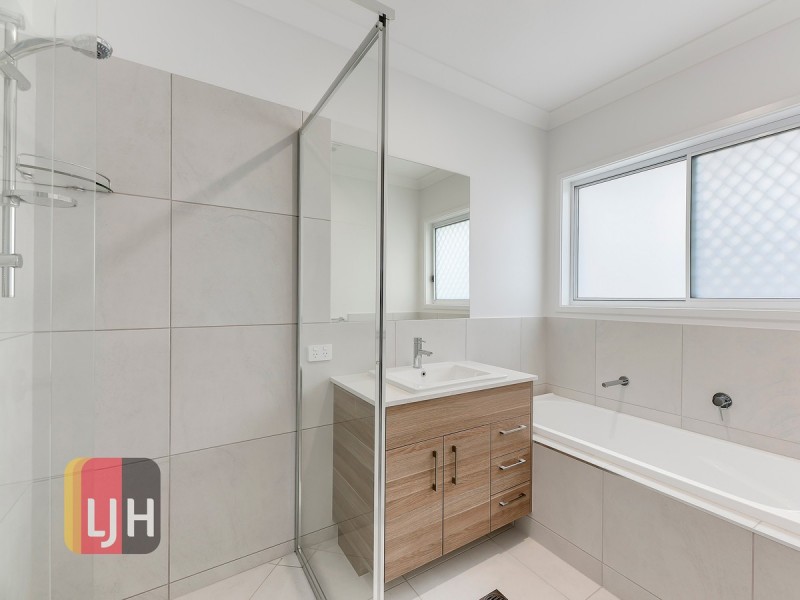 24 Baden Powell Street, Everton Park QLD 4053