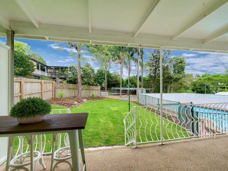 37 Binowee Street, Aspley QLD 4034