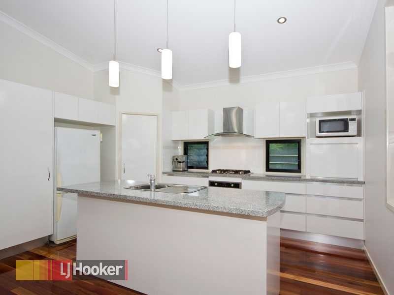 18 Eveleigh Street, Arana Hills QLD 4054