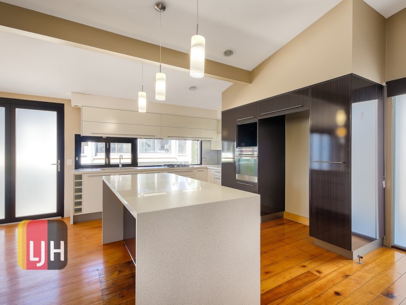 44 Garden Terrace, Newmarket QLD 4051