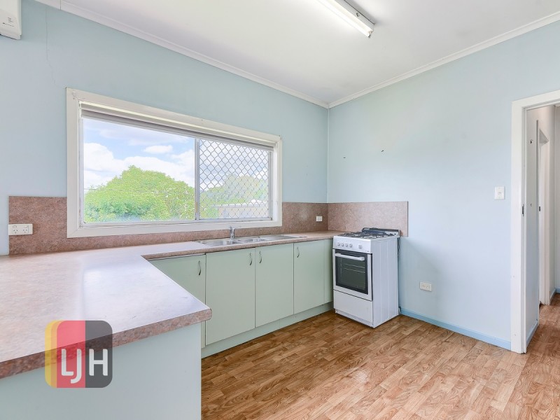 1/15 Clegg Parade, Newmarket QLD 4051