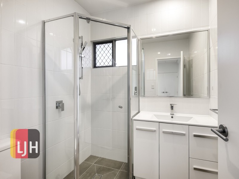 46 Garden Terrace, Newmarket QLD 4051