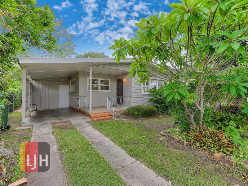 17 Mountridge Street, Everton Park QLD 4053