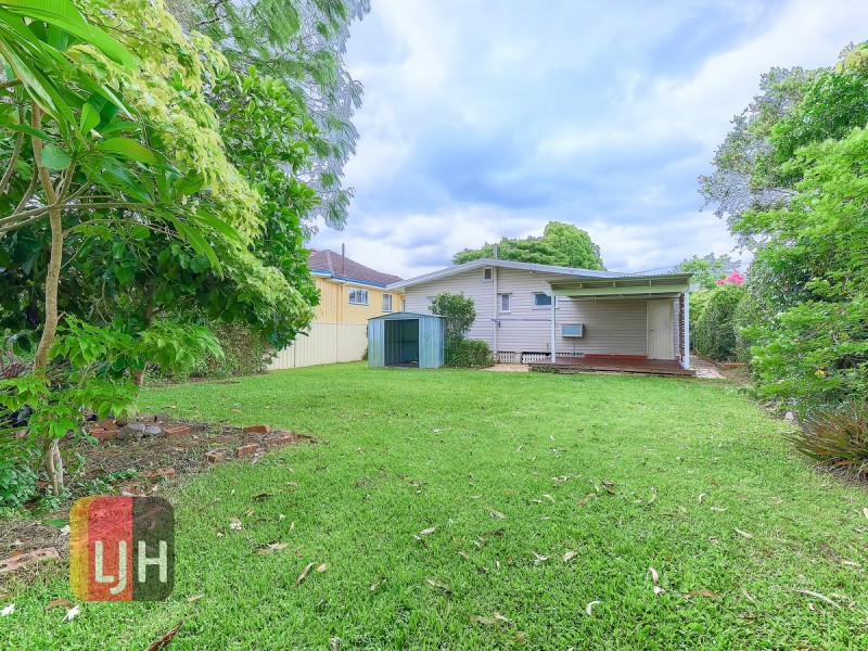 17 Mountridge Street, Everton Park QLD 4053