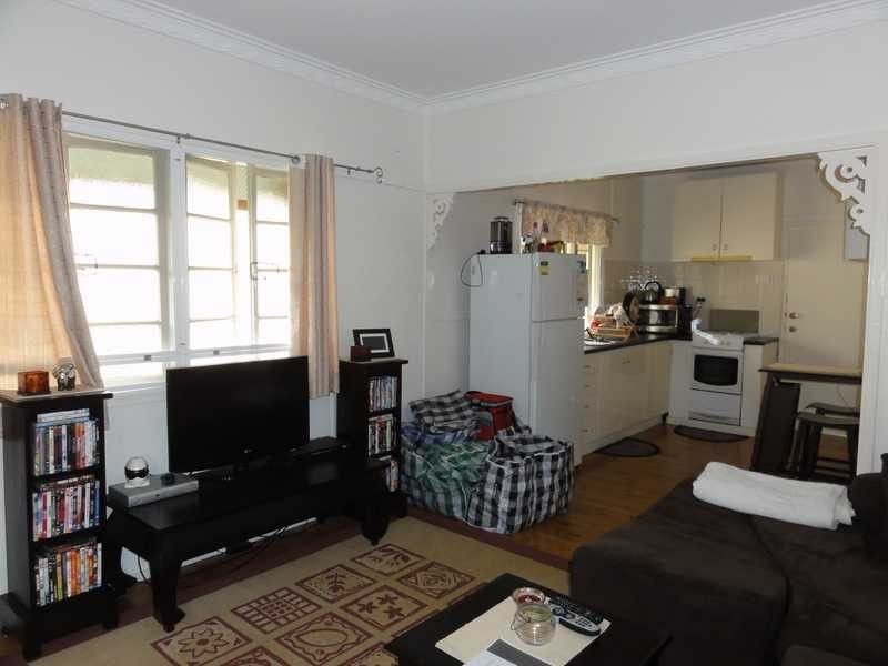 45 McLennan Street, Woody Point QLD 4019