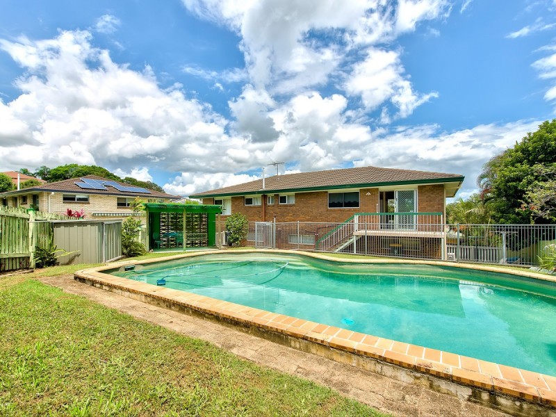 4 Proctor Place, Everton Park QLD 4053
