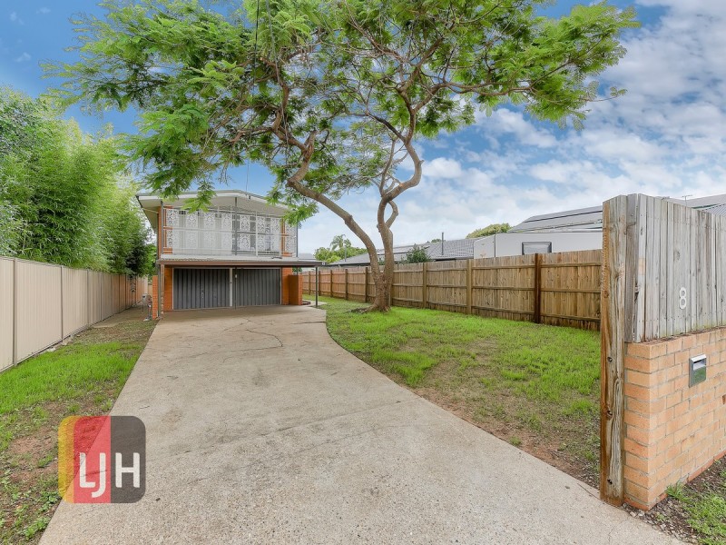 8 Eighth Avenue, Kedron QLD 4031