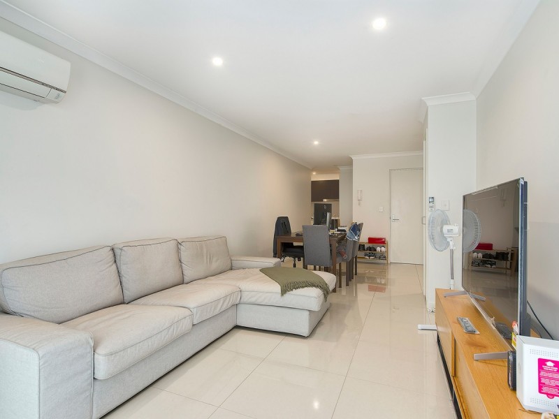 102/19 Isedale Street, Wooloowin QLD 4030