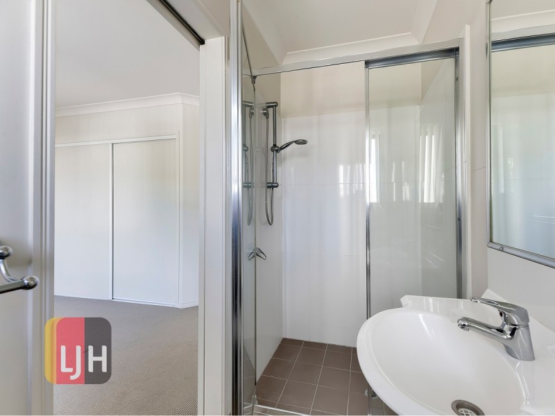 2/97 Wallace Street, Chermside QLD 4032