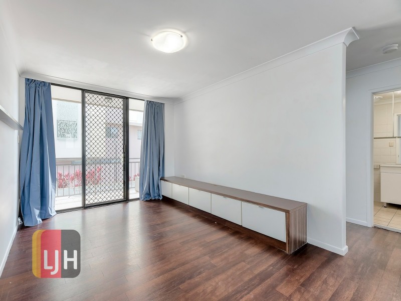 3/574 Kingsford Smith Drive, Hamilton QLD 4007