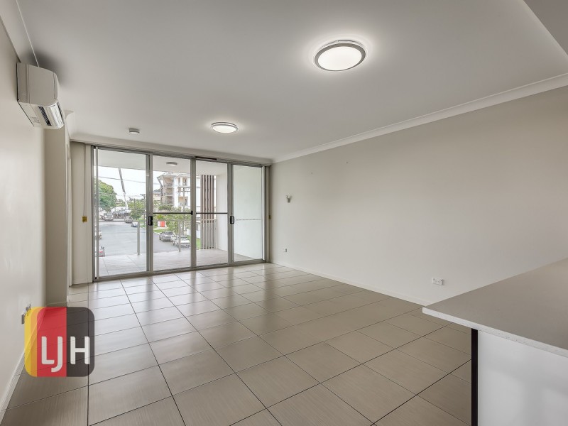8/17 Hows Road, Nundah QLD 4012