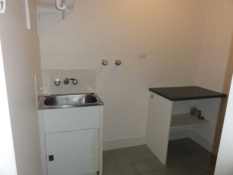 43 Hillenvale Avenue, Arana Hills QLD 4054