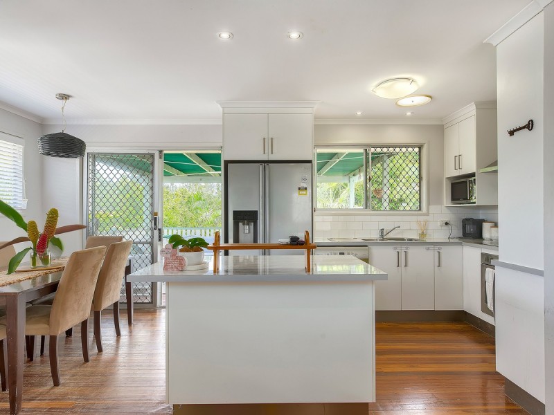 20 Pleasant Drive, Albany Creek QLD 4035