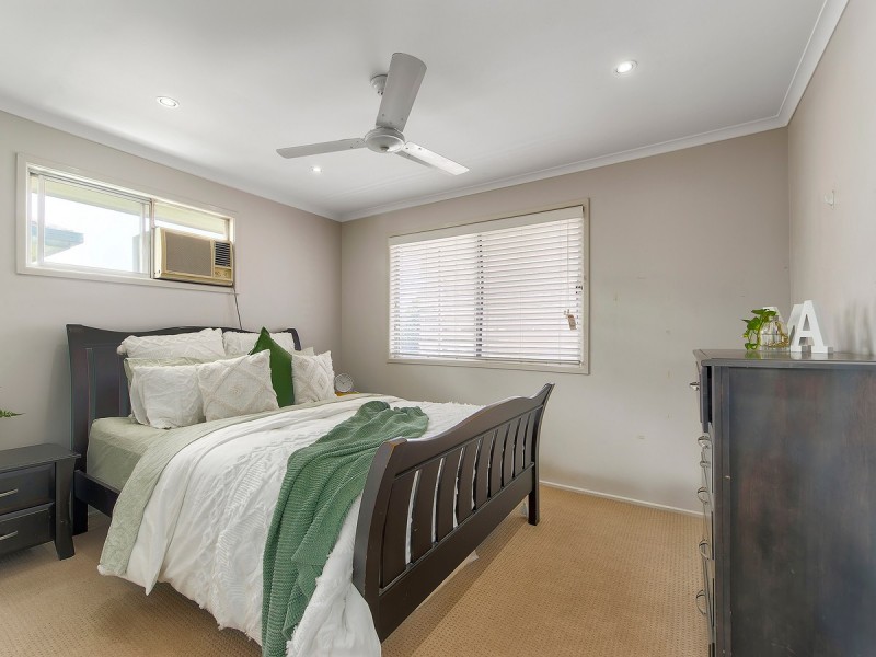 20 Pleasant Drive, Albany Creek QLD 4035