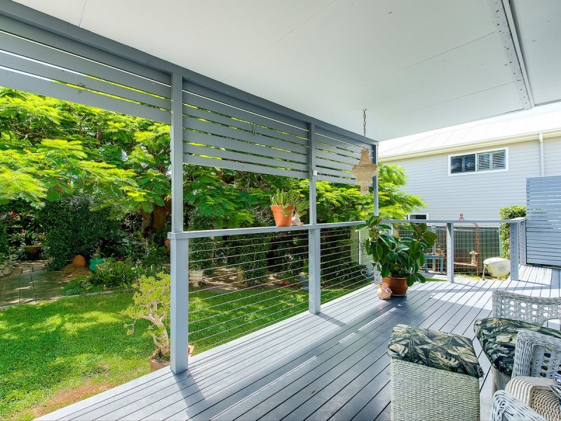 16 Dawn Street, Kedron QLD 4031