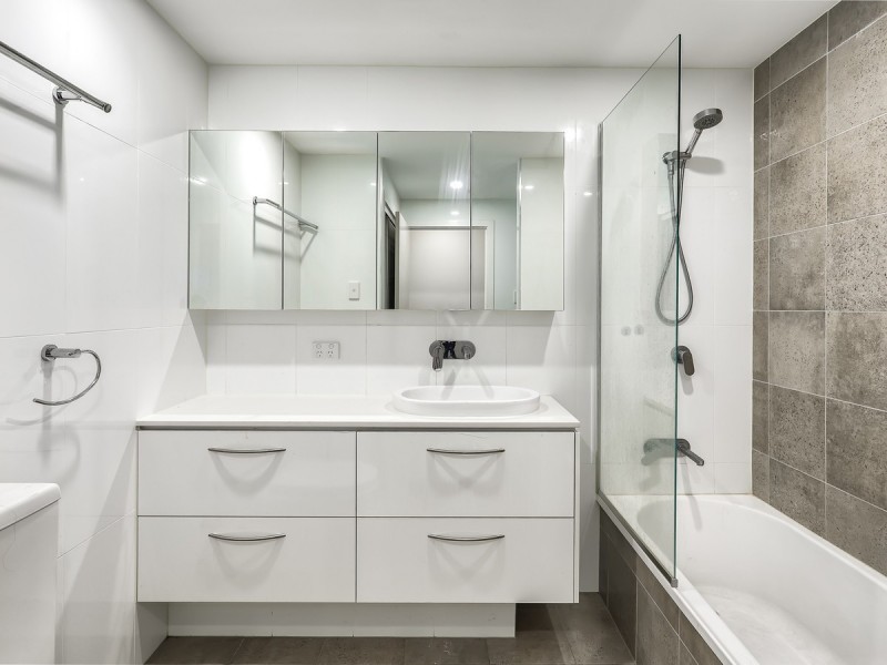 11/11 University Road, Mitchelton QLD 4053