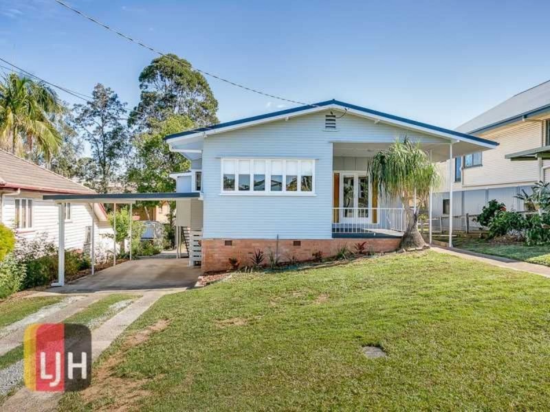 18 Gearside Street, Everton Park QLD 4053