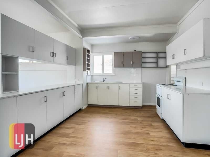 18 Gearside Street, Everton Park QLD 4053