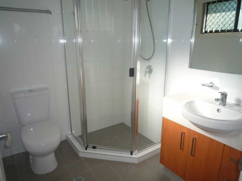 4/5 Rhodes Street, Stafford QLD 4053