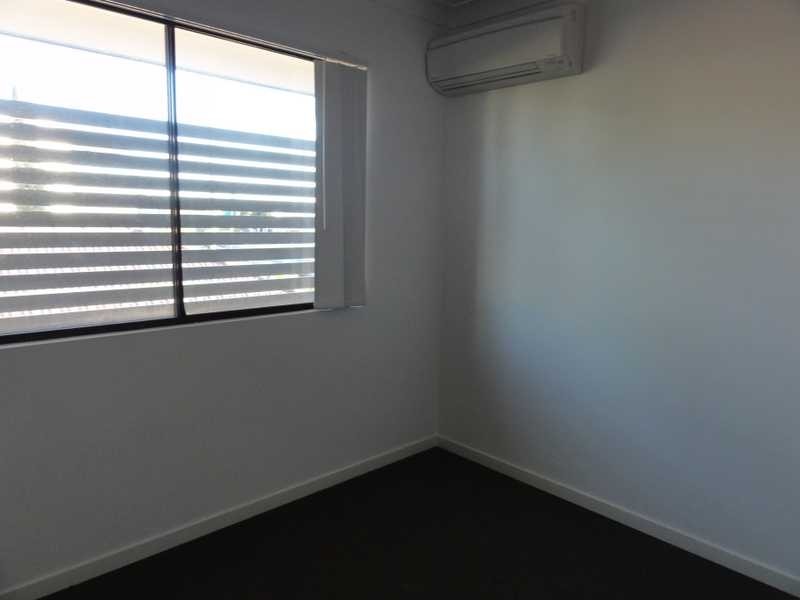 2 & 3/237 Gympie Road, Kedron QLD 4031